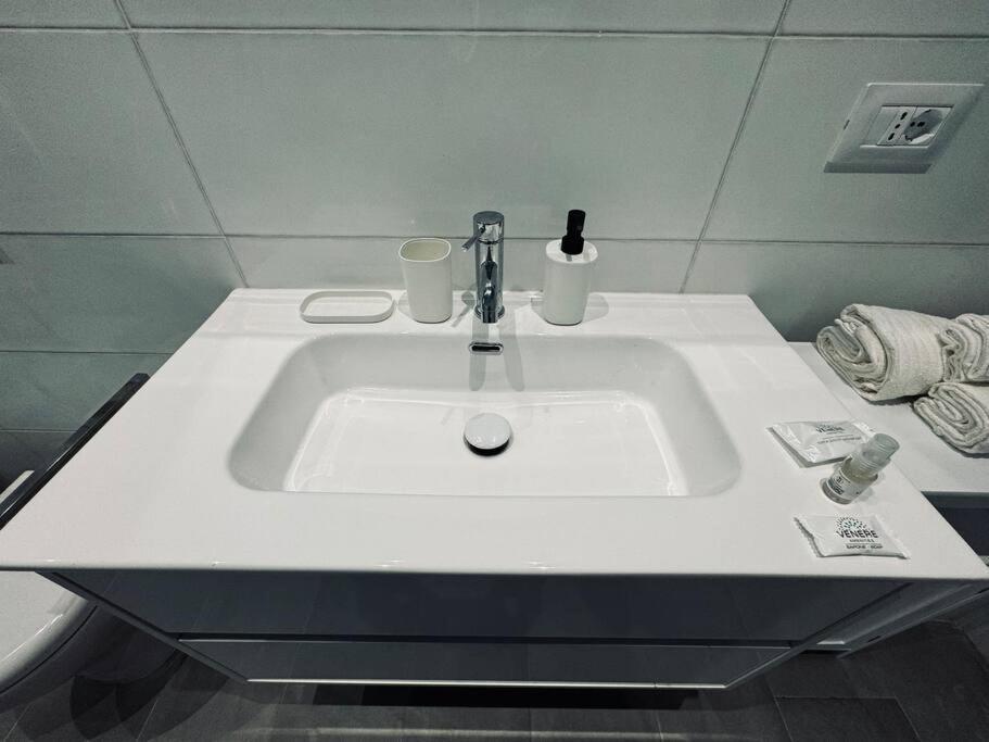 Casa Victoria A Due Passi Dall'Ariston Internet Gratis Sanremo Dış mekan fotoğraf