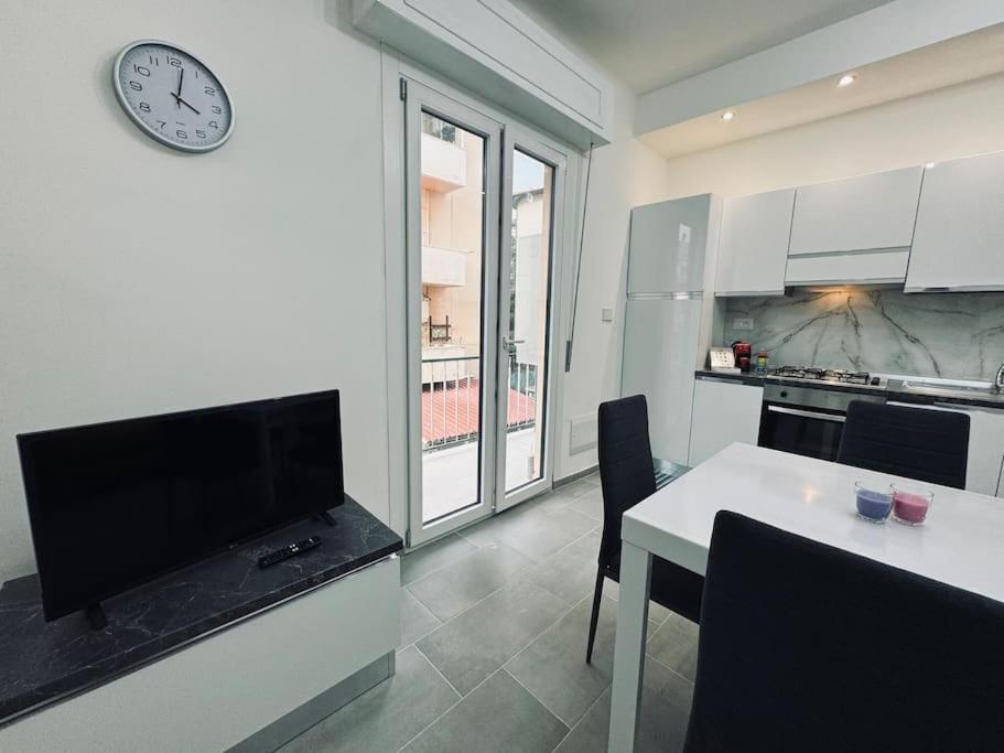 Casa Victoria A Due Passi Dall'Ariston Internet Gratis Sanremo Dış mekan fotoğraf